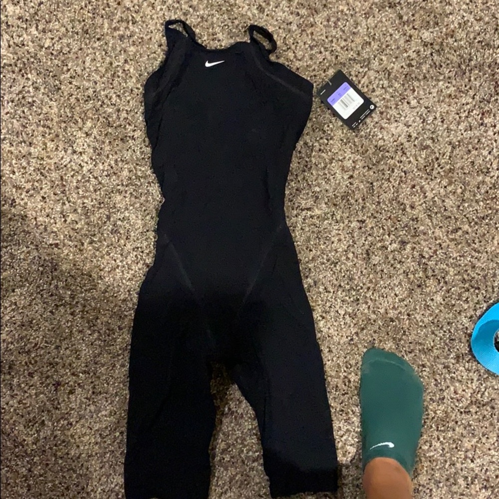 Nike knee skin for competitive swimming.